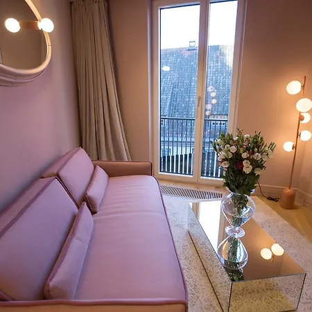 Redstone Boutique Hotel